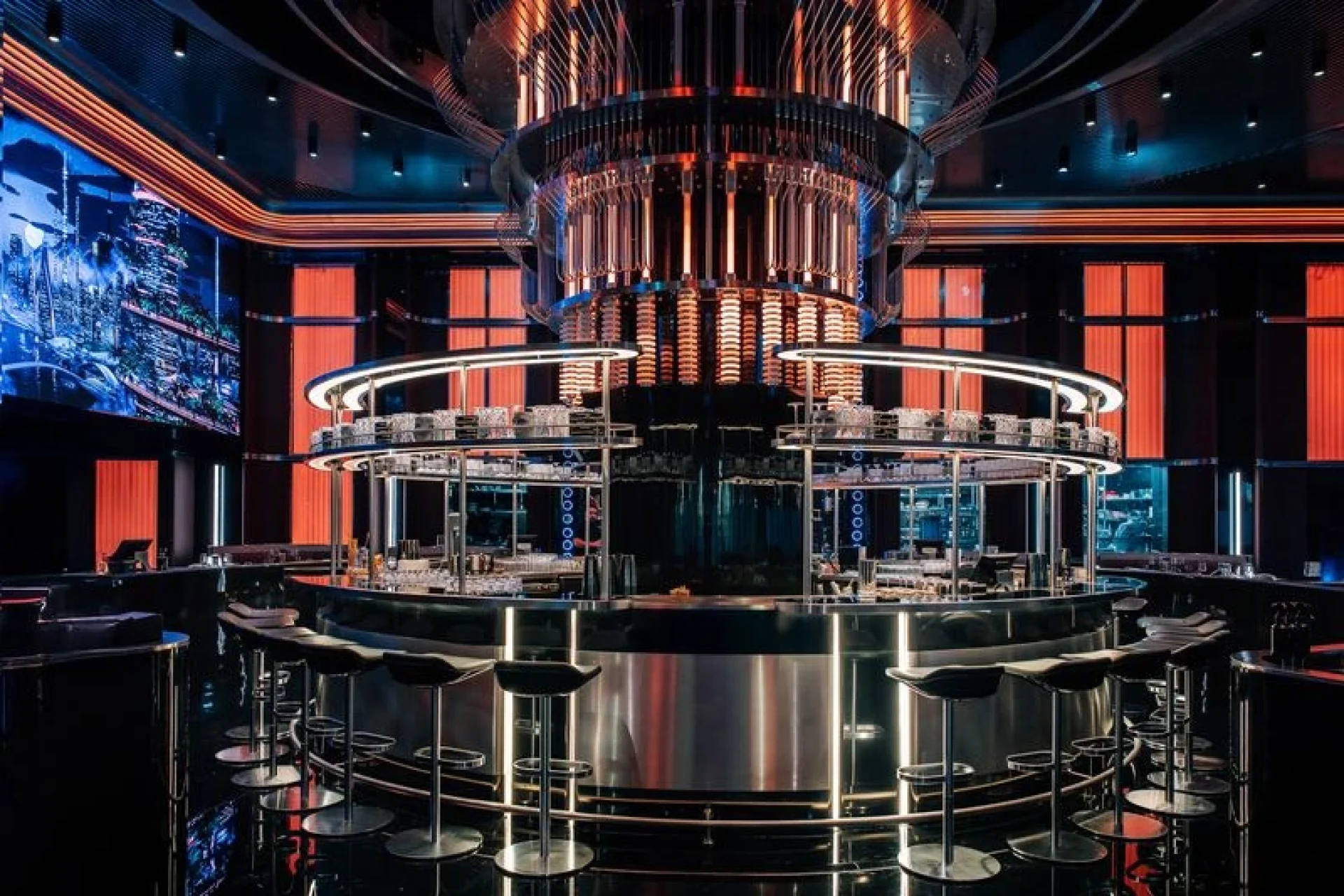 millionaire-lounge-in-Dubai